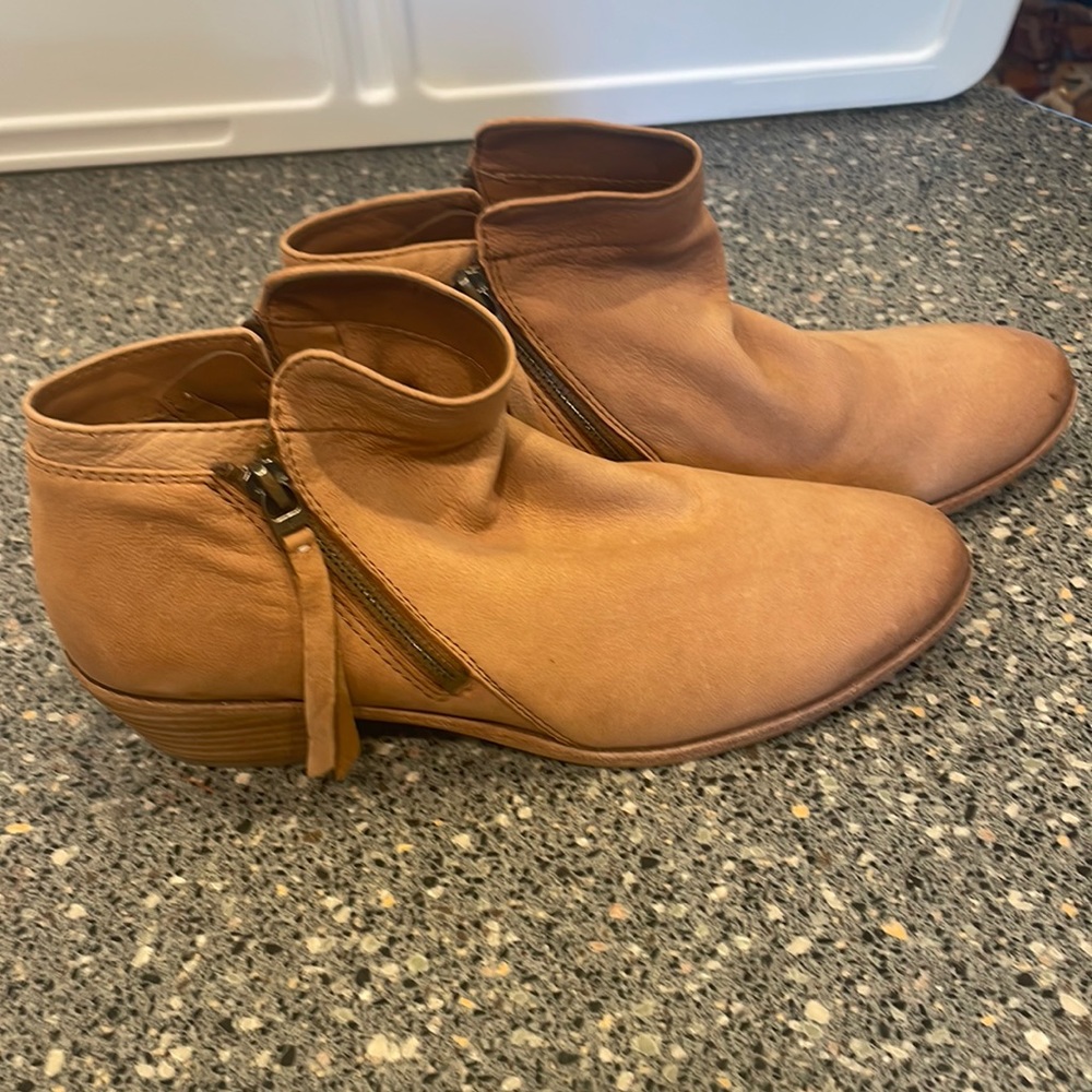 Sam Edelman Women’s Packers Ankle Booties